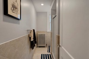 2208 Girard Ave S, Minneapolis, MN 55405, USA Photo 24