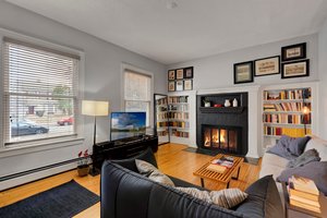2208 Girard Ave S, Minneapolis, MN 55405, USA Photo 5
