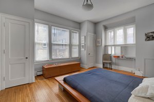 2208 Girard Ave S, Minneapolis, MN 55405, USA Photo 13