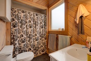 2208 Girard Ave S, Minneapolis, MN 55405, USA Photo 14