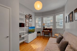 2208 Girard Ave S, Minneapolis, MN 55405, USA Photo 7