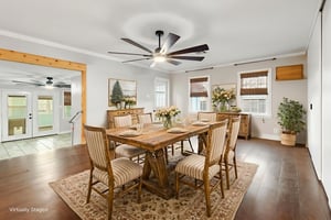 IMG_0693 virtually staged.jpeg