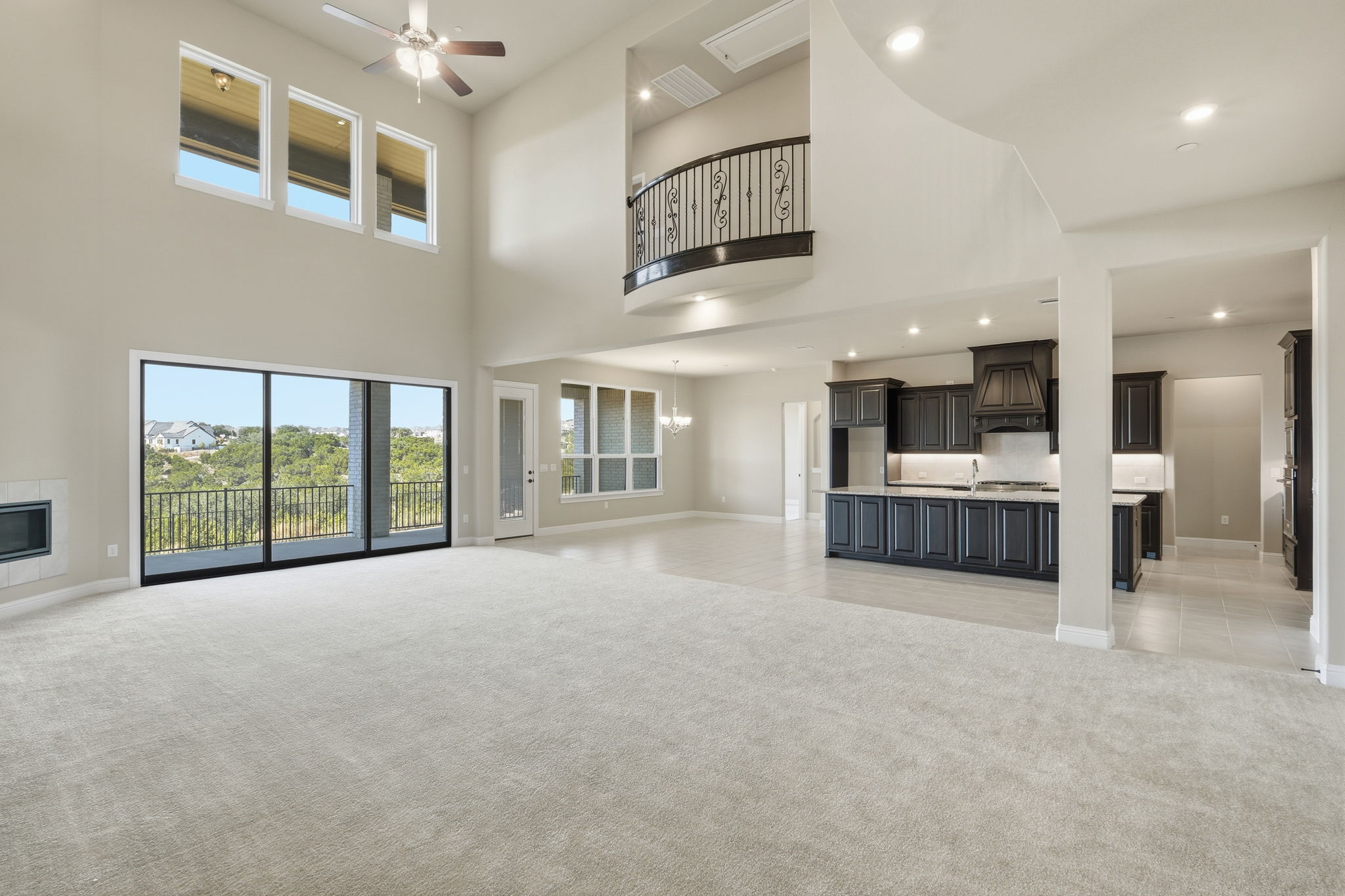 Living/Kitchen/Eating Area