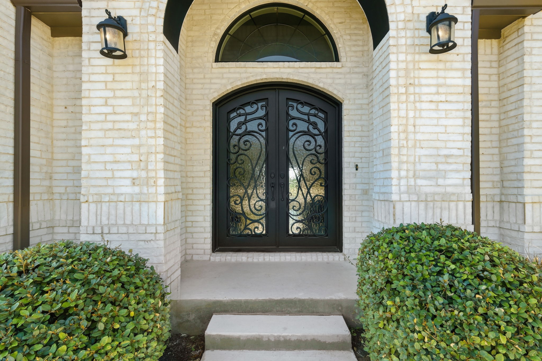 Front Entry Detail