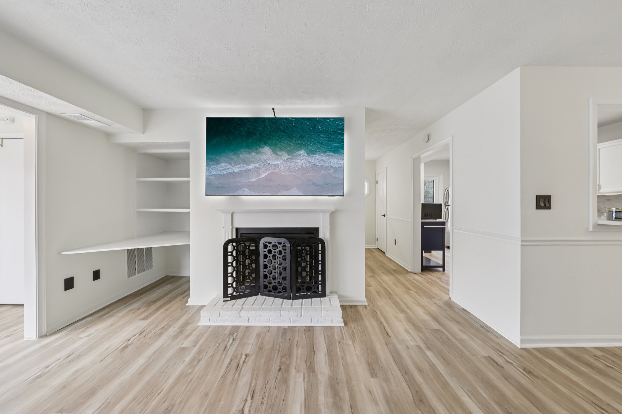 Hunters Run Dr-S1412-005.jpg