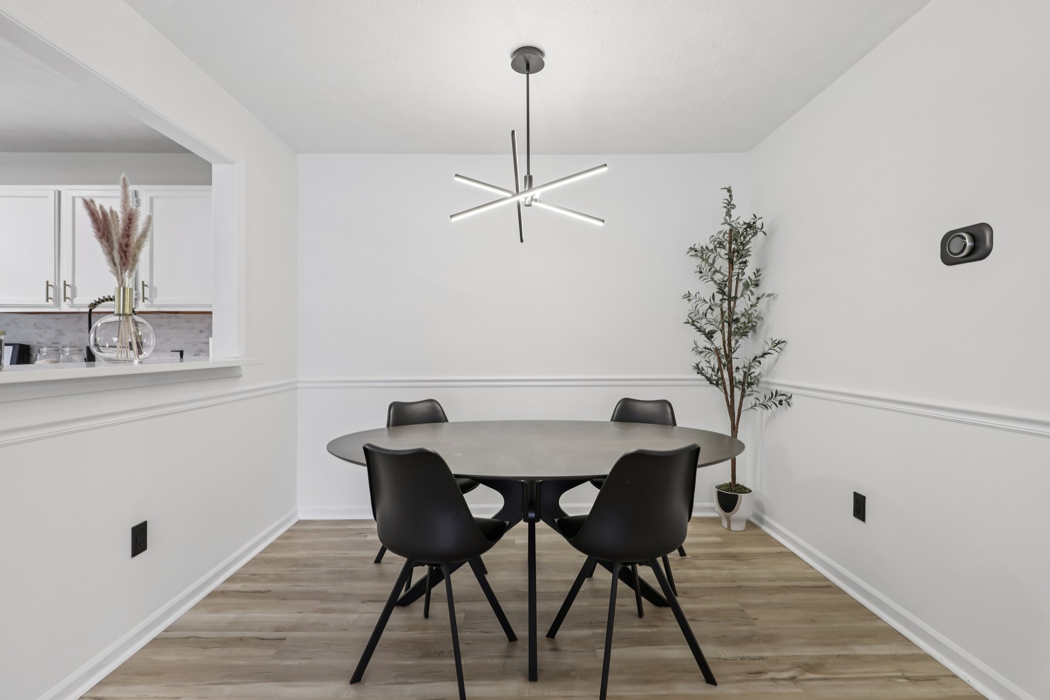 Hunters Run Dr-S1412-007.jpg