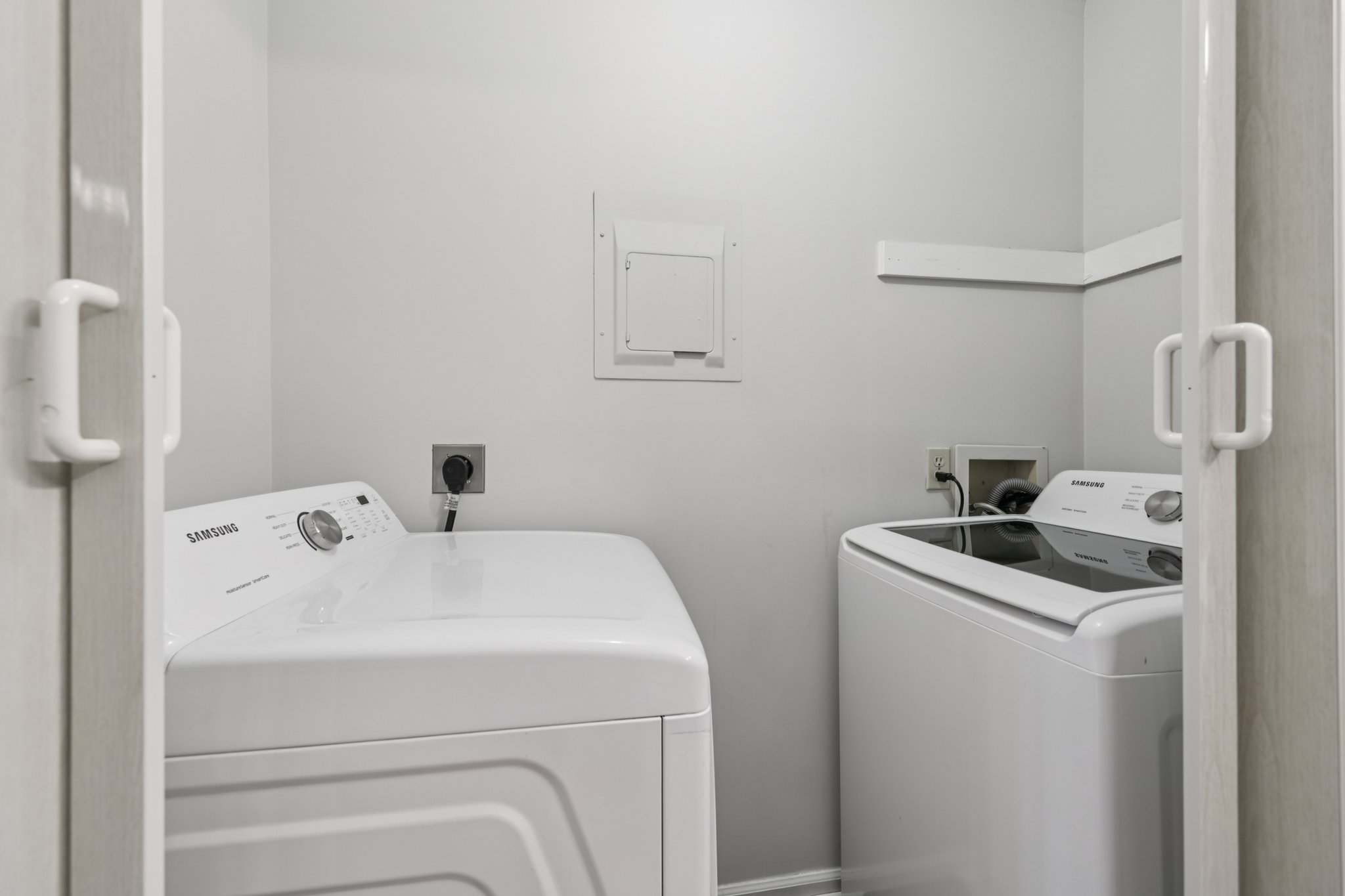 Hunters Run Dr-S1412-018.jpg