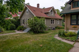  Photo 30