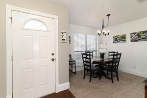 Foyer/Dining Room