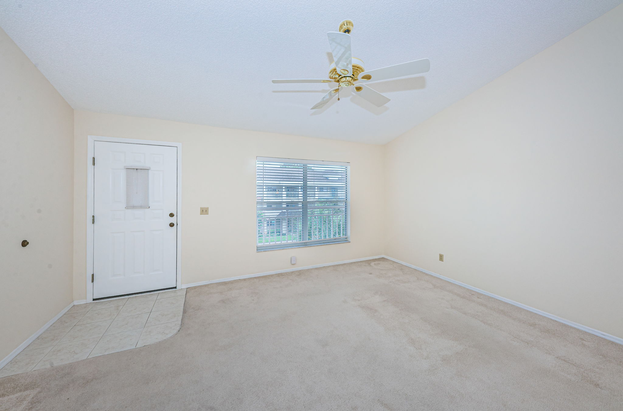 Living Room3