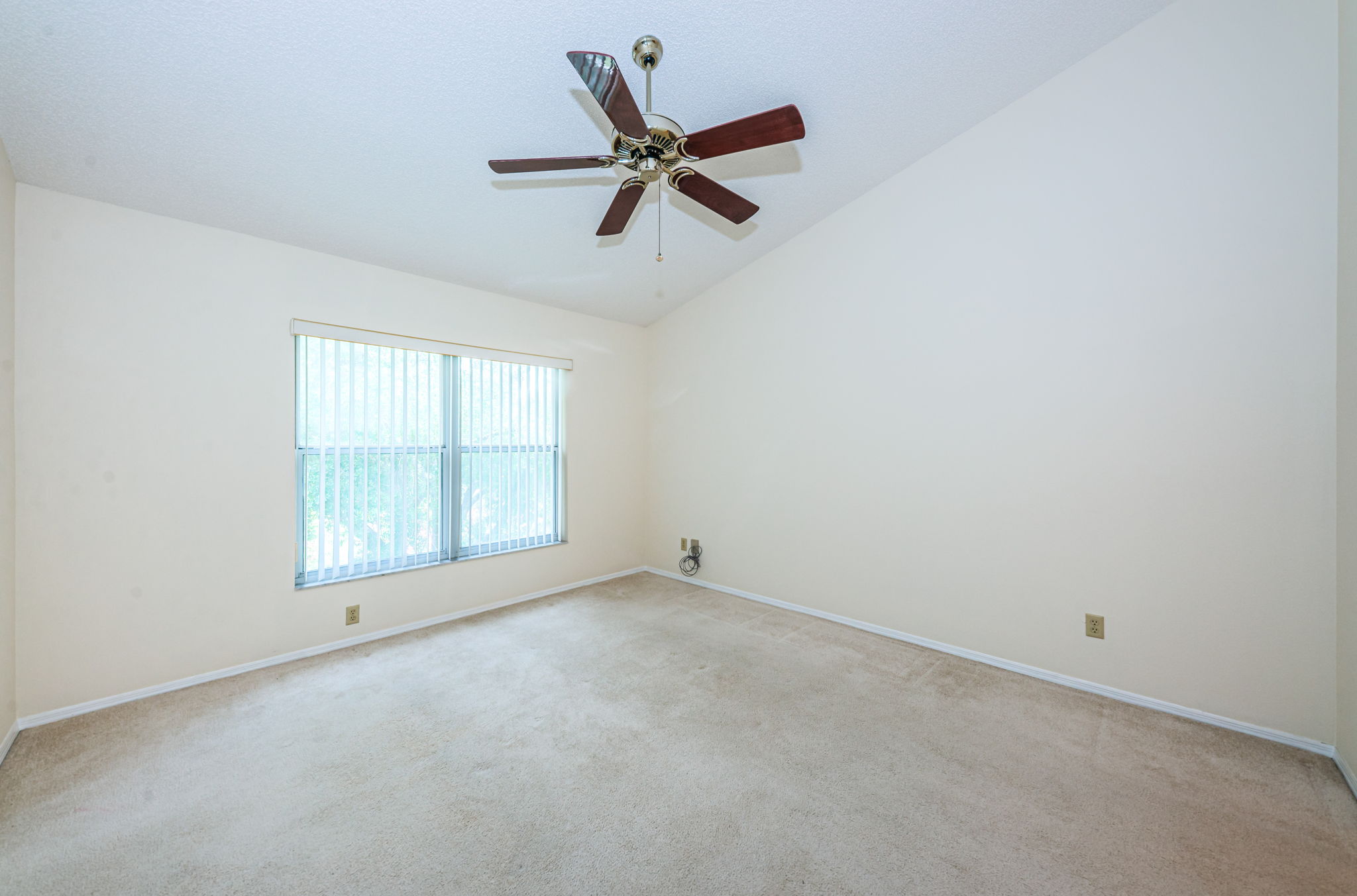 Master Bedroom1a