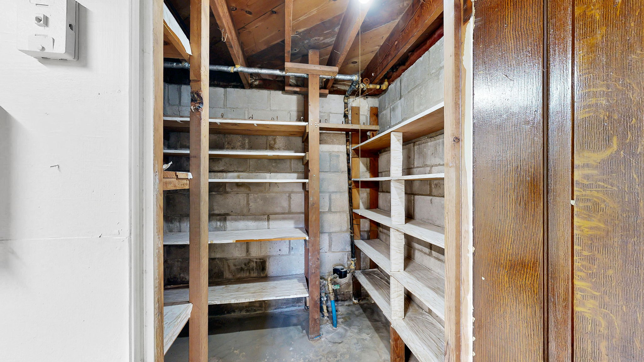  Photo 43