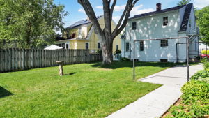  Photo 46