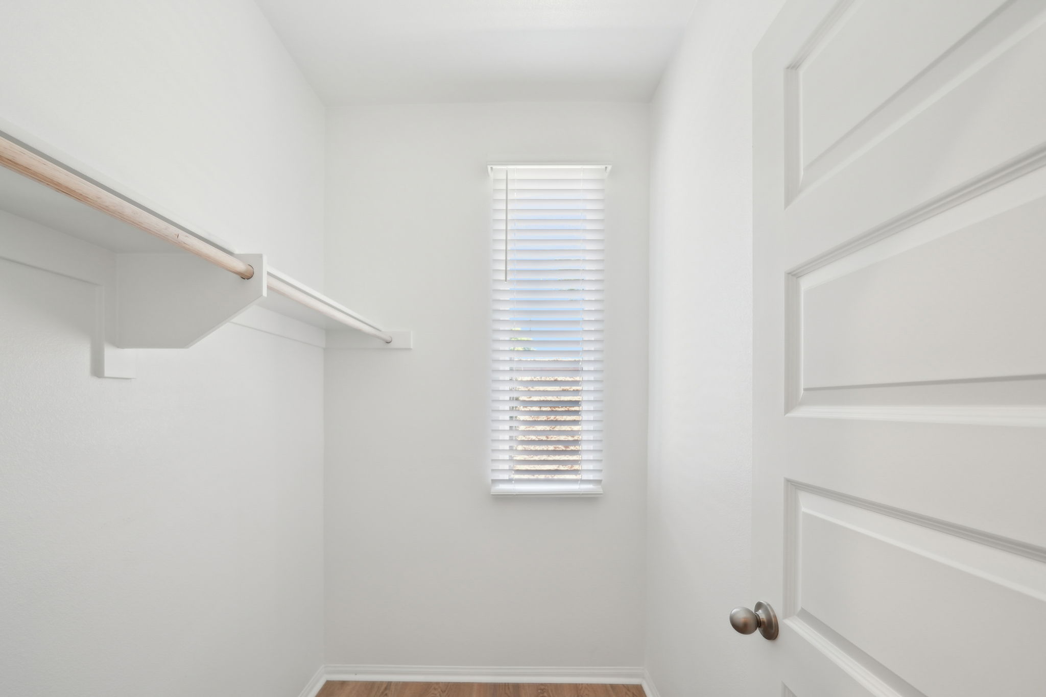 So Cal - The Knoll Community - 221 Aurora Lane Pomona CA 91767-010
