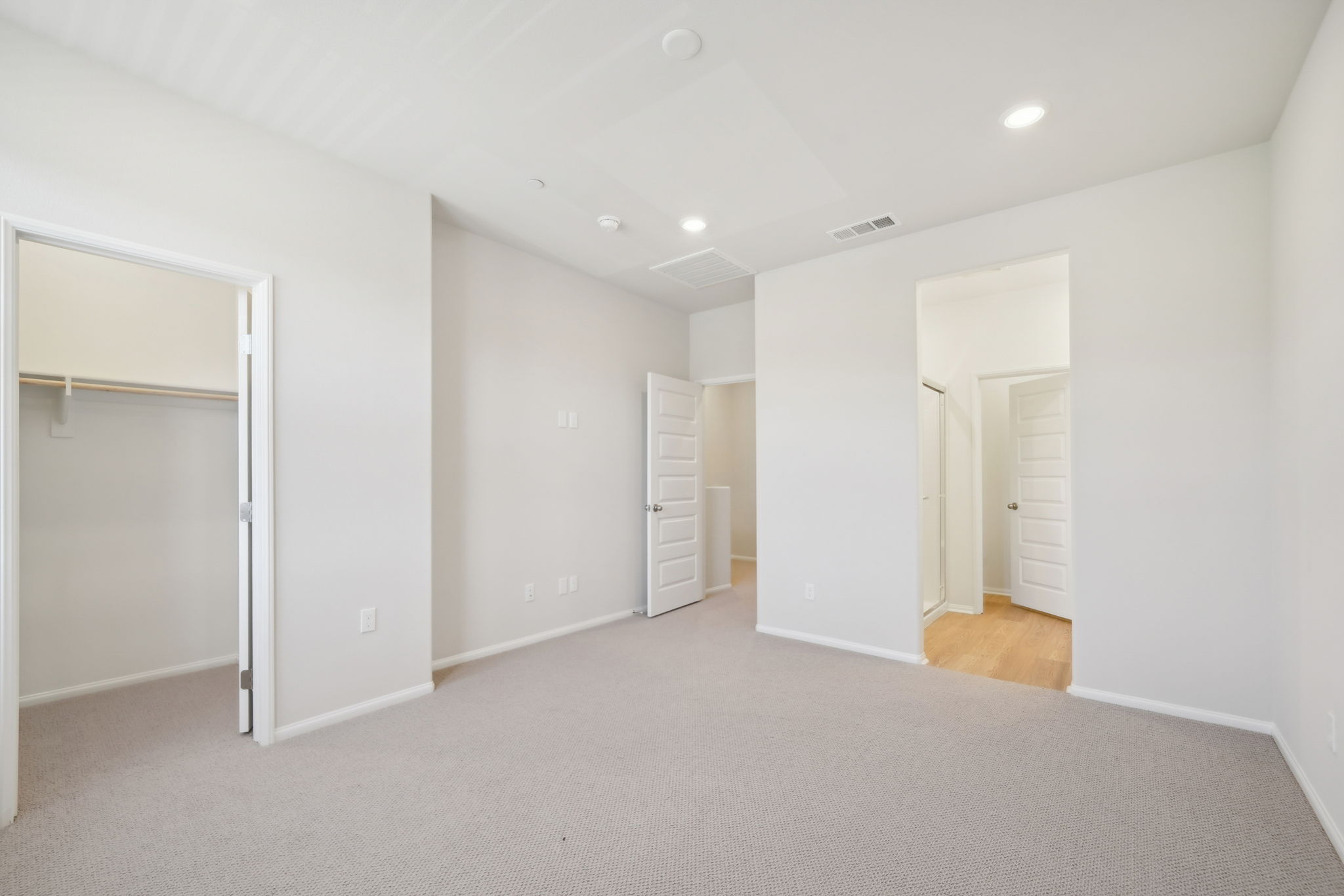 So Cal - The Knoll Community - 221 Aurora Lane Pomona CA 91767-024