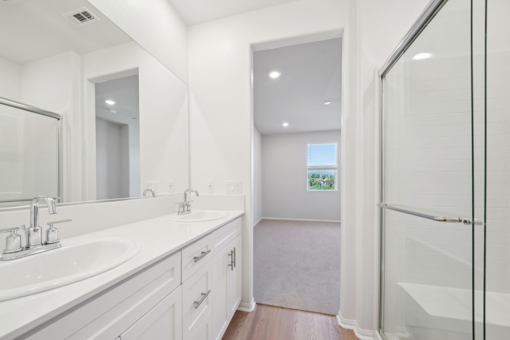 So Cal - The Knoll Community - 221 Aurora Lane Pomona CA 91767-028