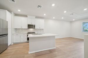So Cal - The Knoll Community - 221 Aurora Lane Pomona CA 91767-008