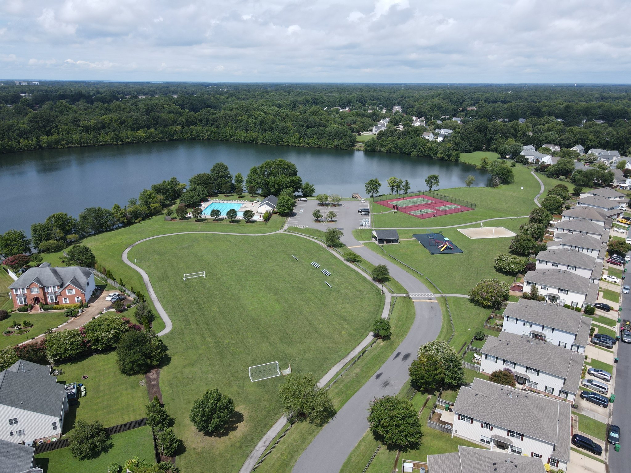 221 Belmont Cir, Yorktown, VA 23693 American Real Estate Media