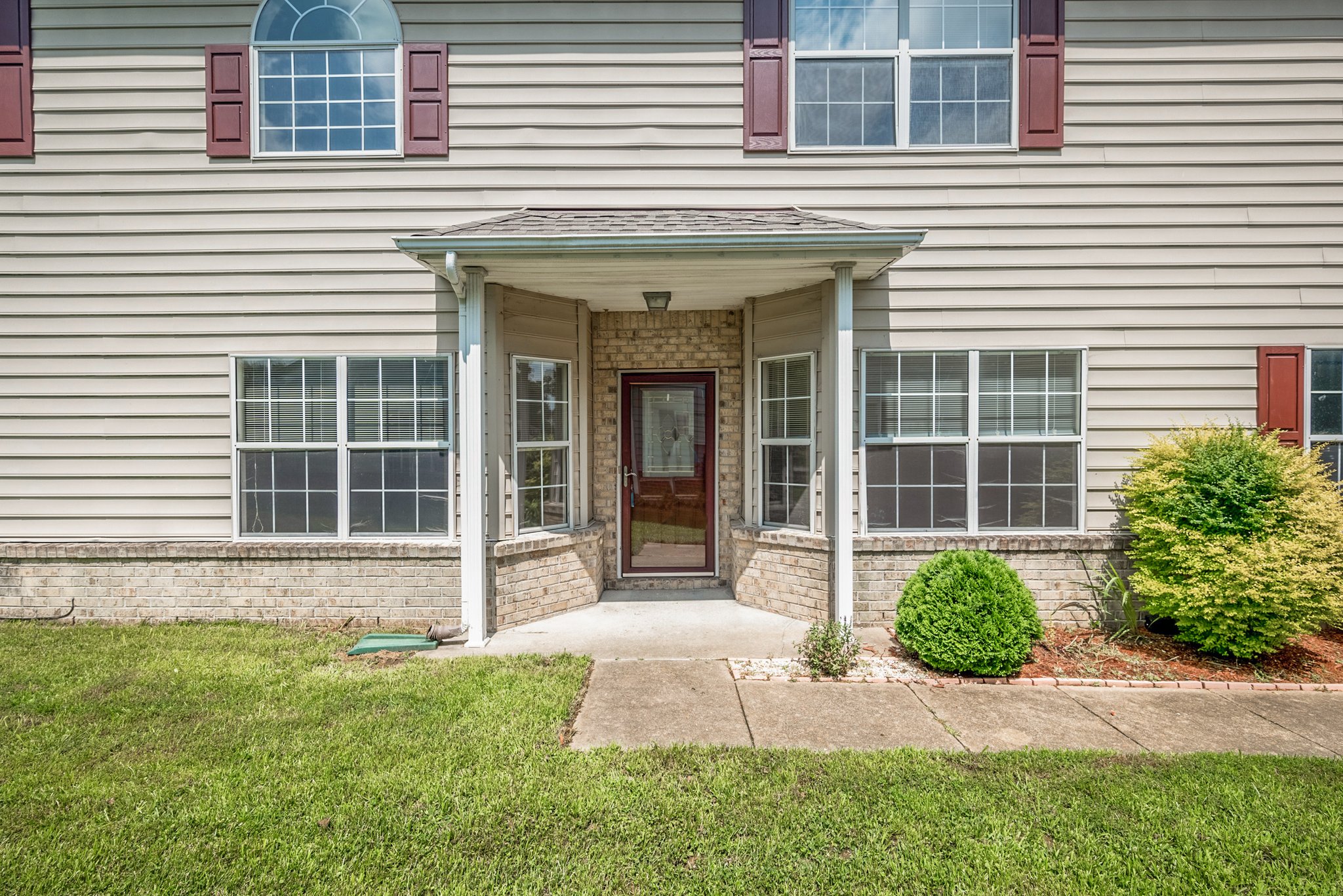 221 Belmont Cir, Yorktown, VA 23693 American Real Estate Media