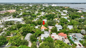  Photo 48