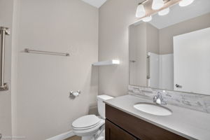  Photo 22