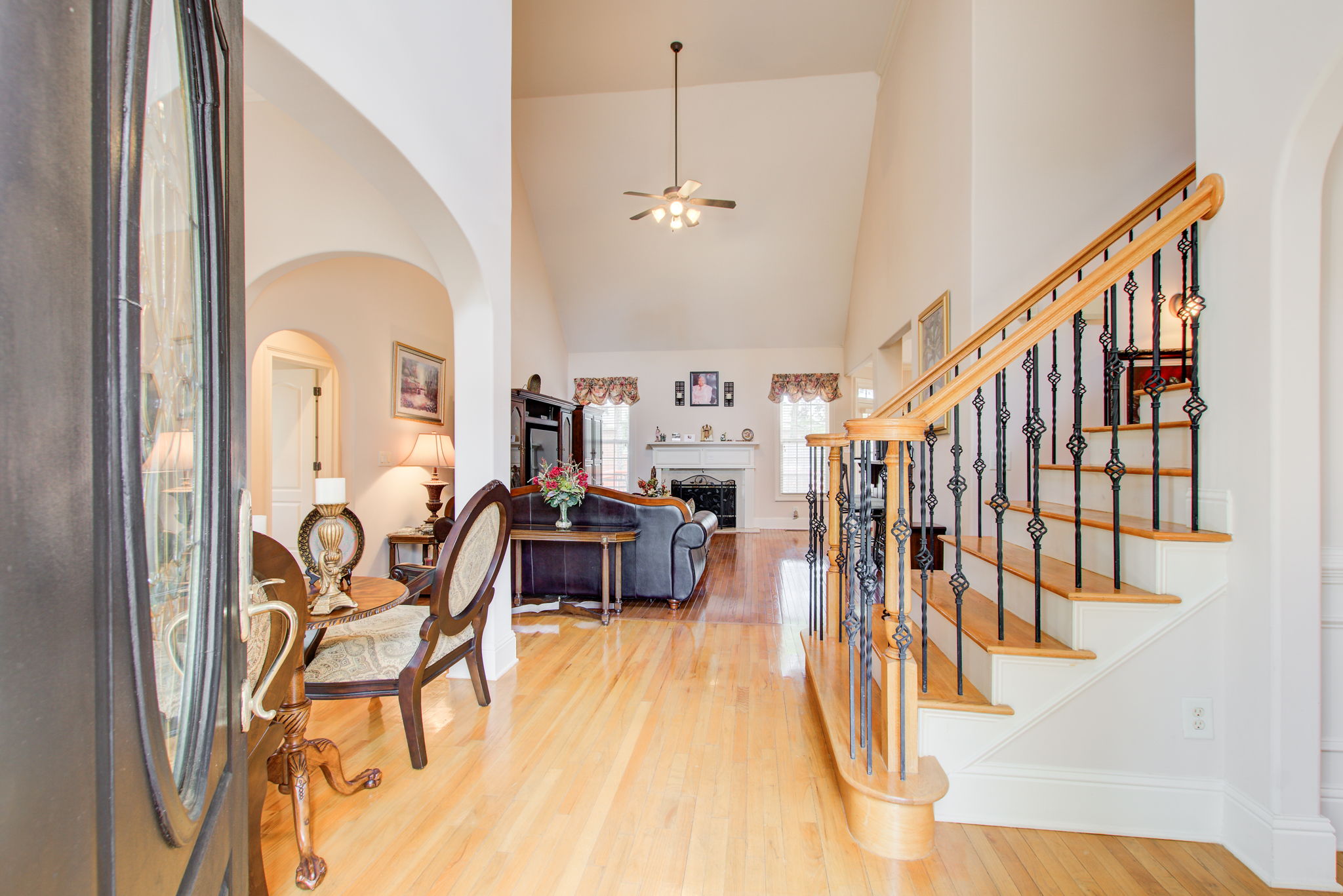 27 Open Door Foyer View