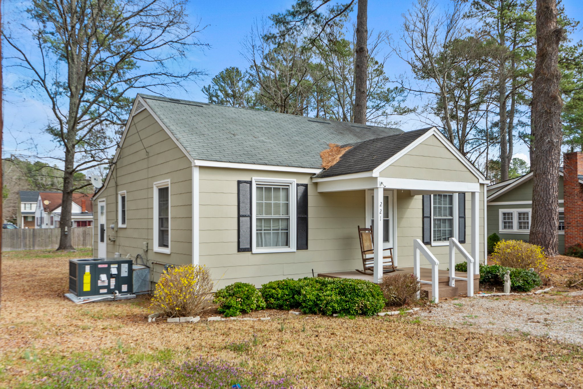 221 Mae Byrd Rd, Lillington, NC 27546, USA Photo 5