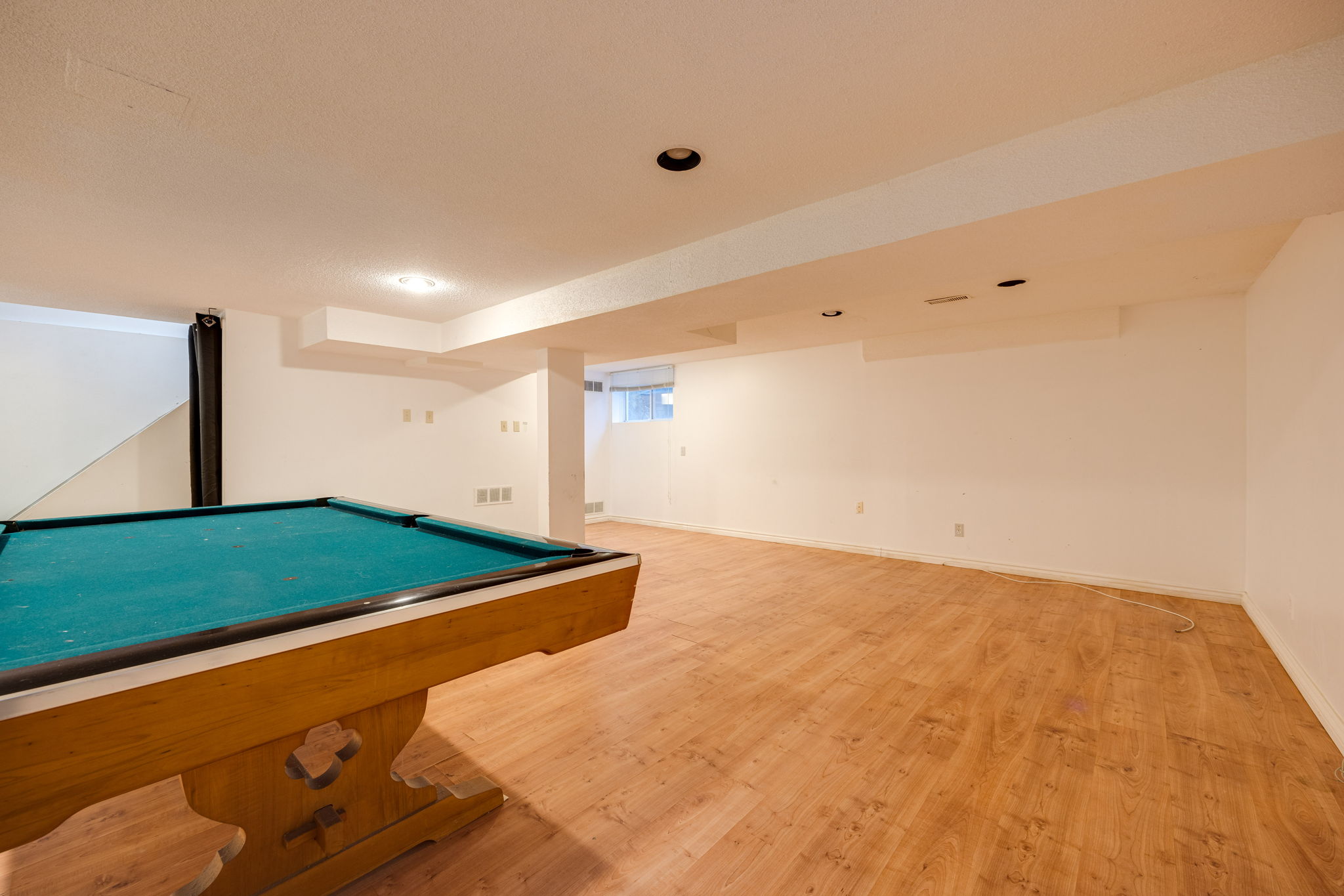 Oshawa property showcase — delivered property photograph 35
