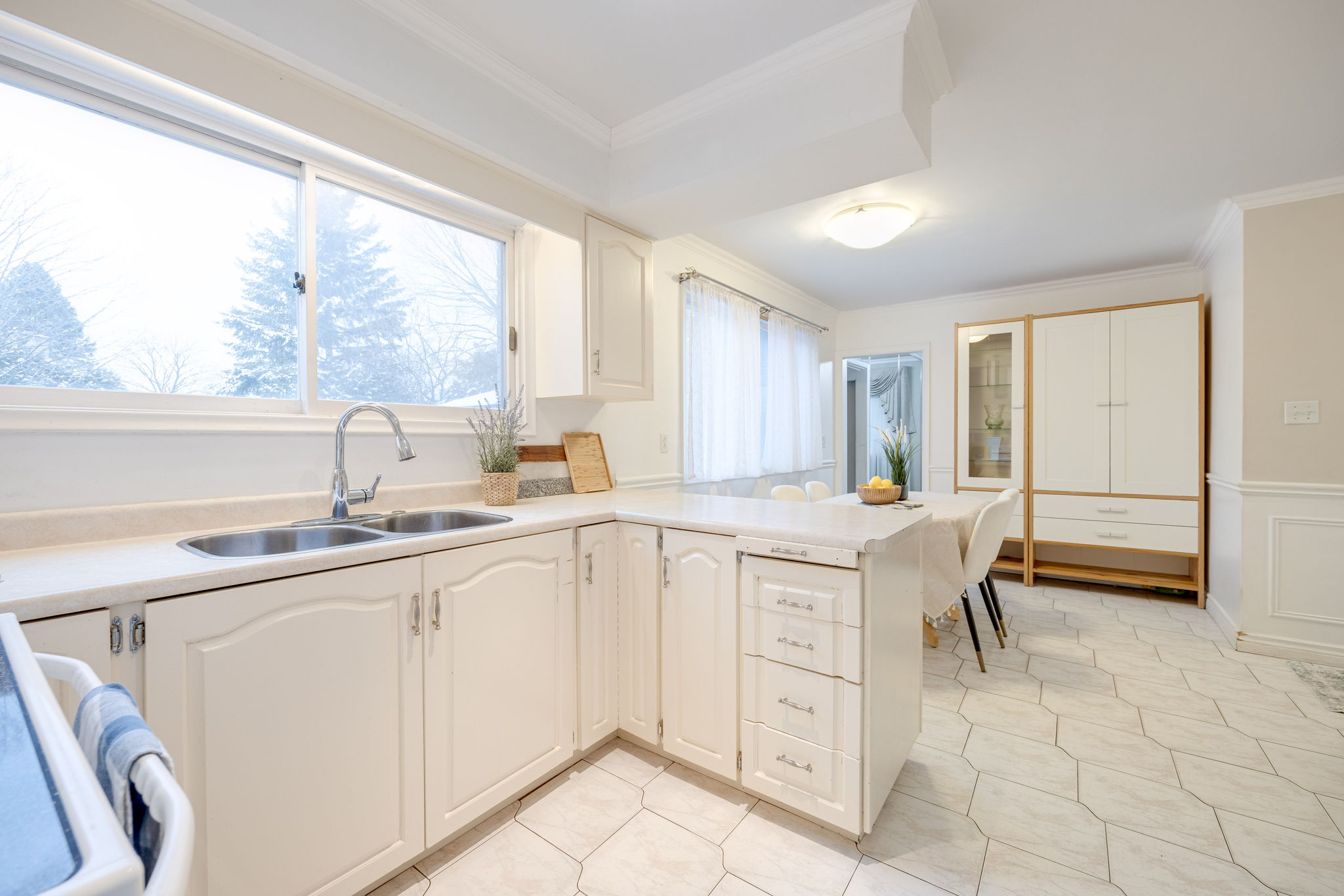 Oshawa property showcase — delivered property photograph 16