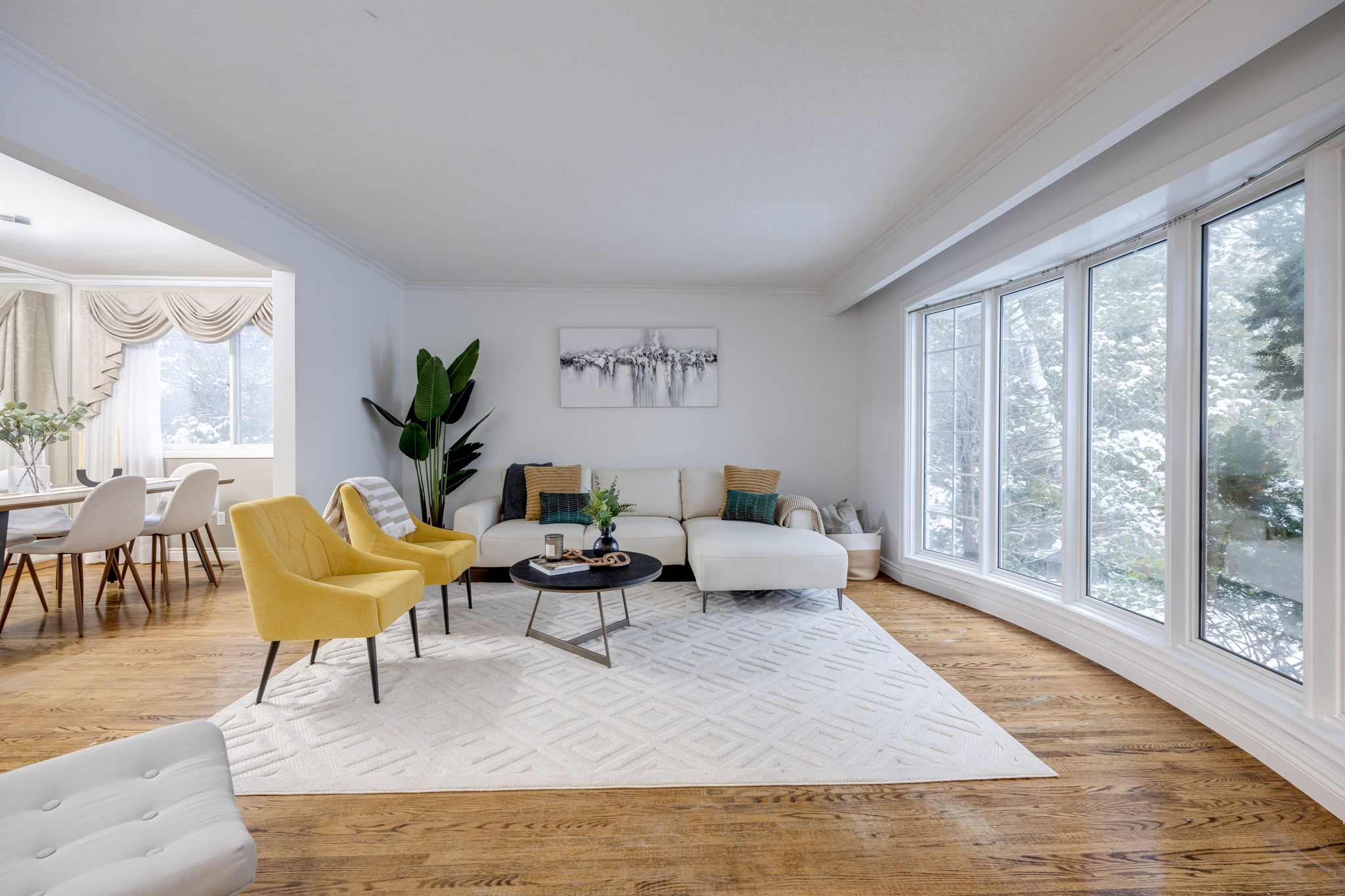 Oshawa property showcase — delivered property photograph 4