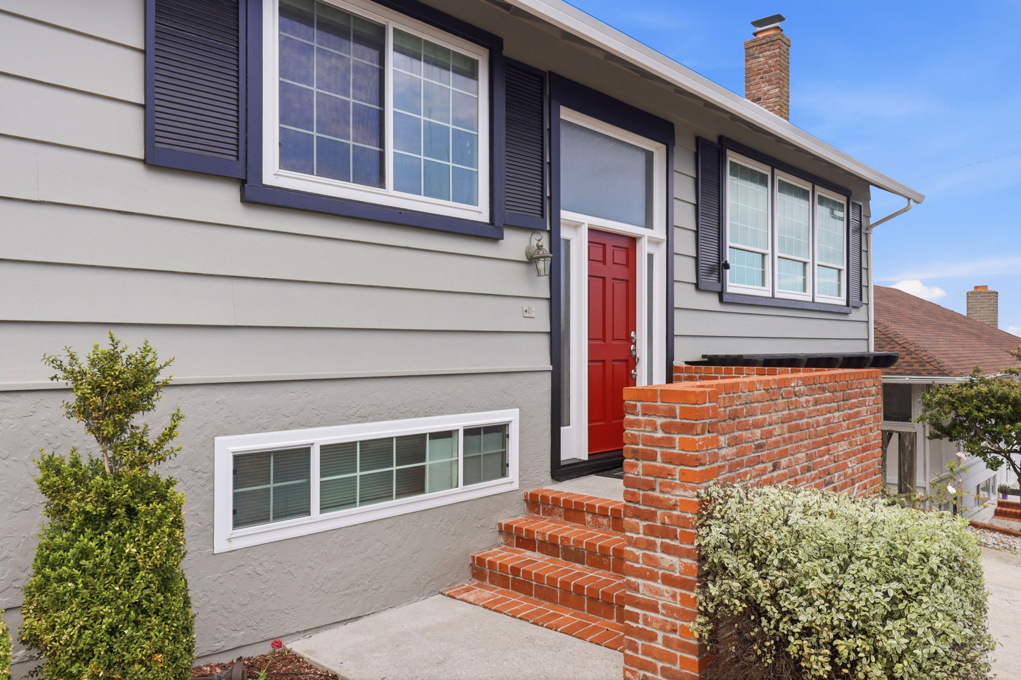007_F8_221 Merced Dr