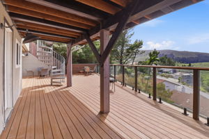 043_f8_221 Merced Dr