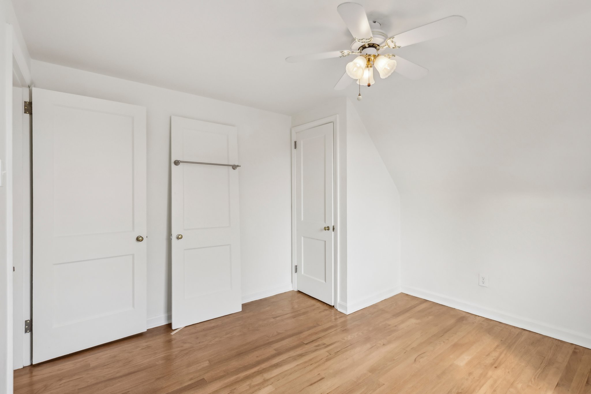 Miller Ave-3105-023.jpg