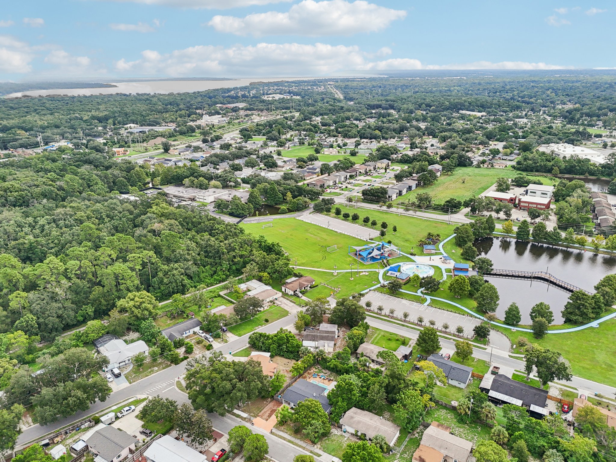 N Devon Ave-S2208-047.jpg