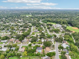 N Devon Ave-S2208-055.jpg