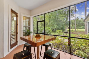 Screened-in Porch
