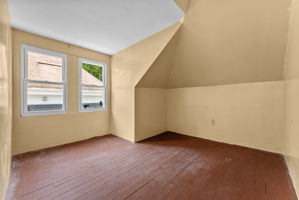  Photo 36