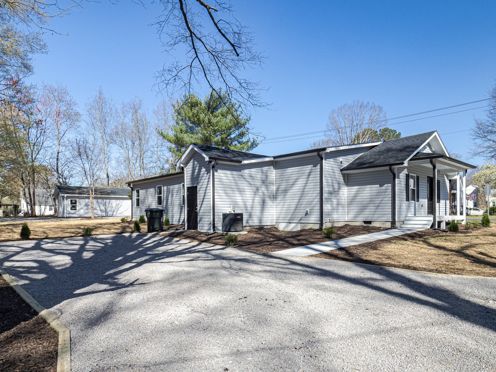 221 Sallinger St, Knightdale, NC 27545, USA