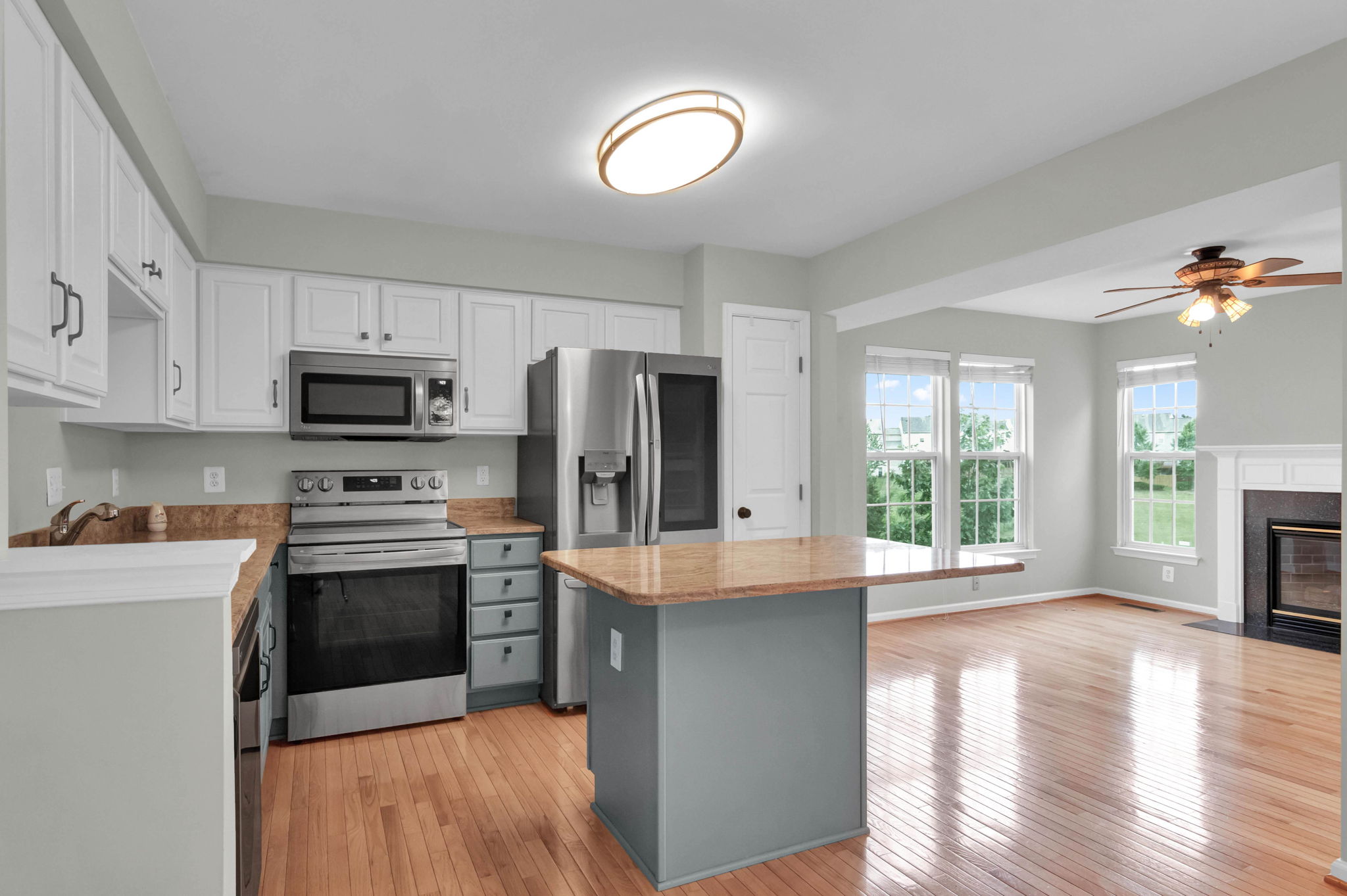 Amazing updated Kitchen!