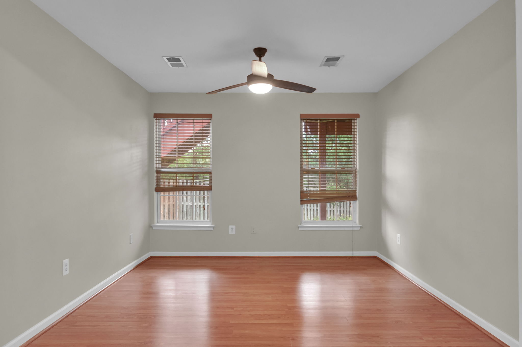 Potential 4th bedroom!