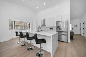 Breakfast Bar - Kitchen