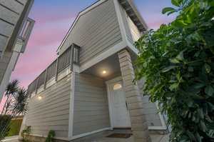 DSC06390.ARW day to dusk.jpeg