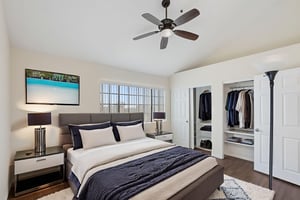 DSC06131.ARW virtually staged.jpeg