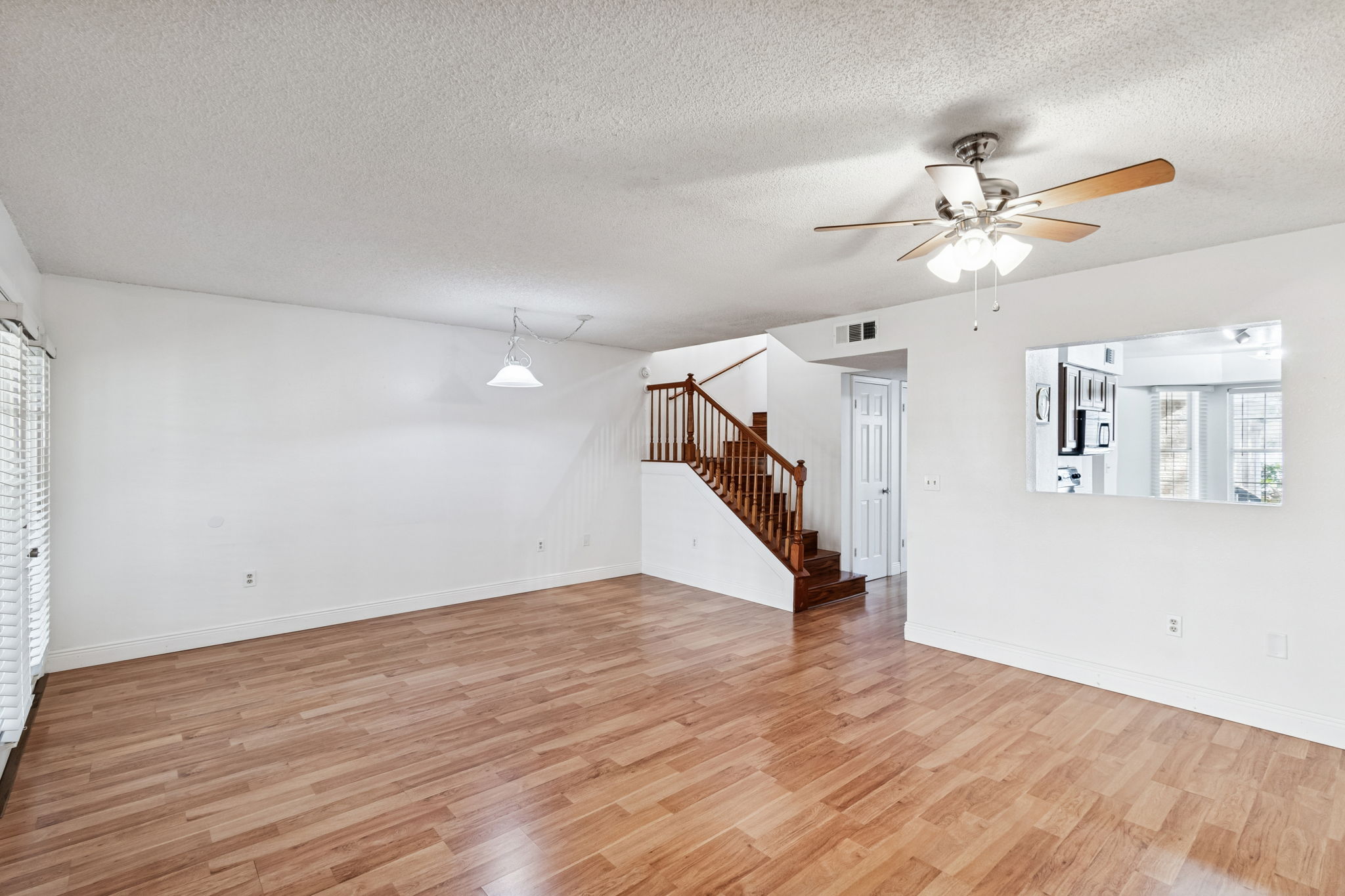 Living Room/Dining Room