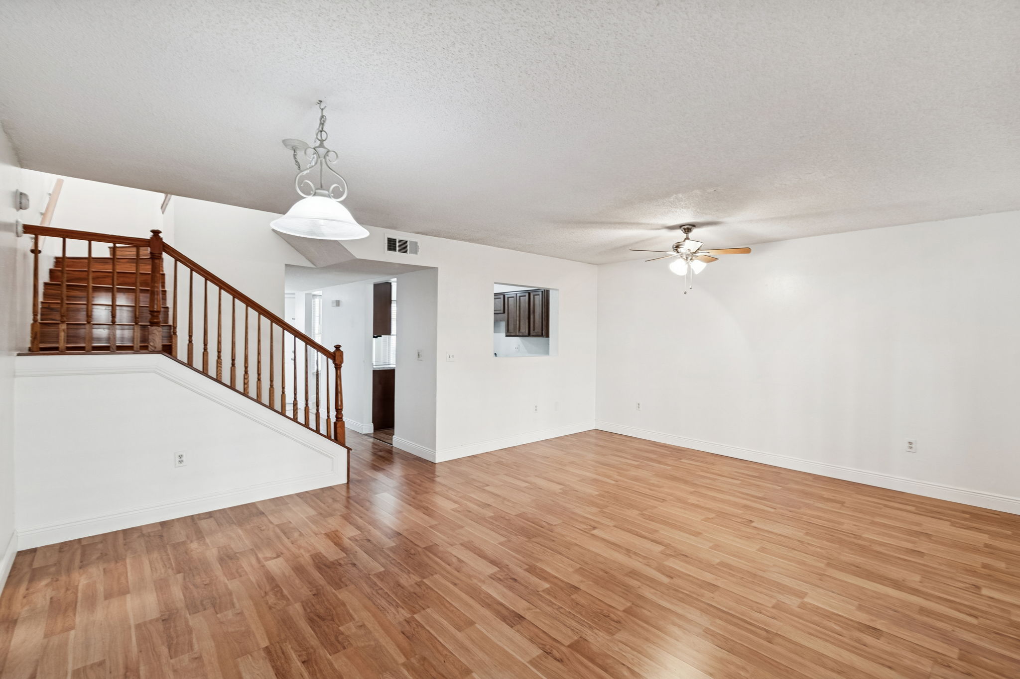 Living Room/Dining Room