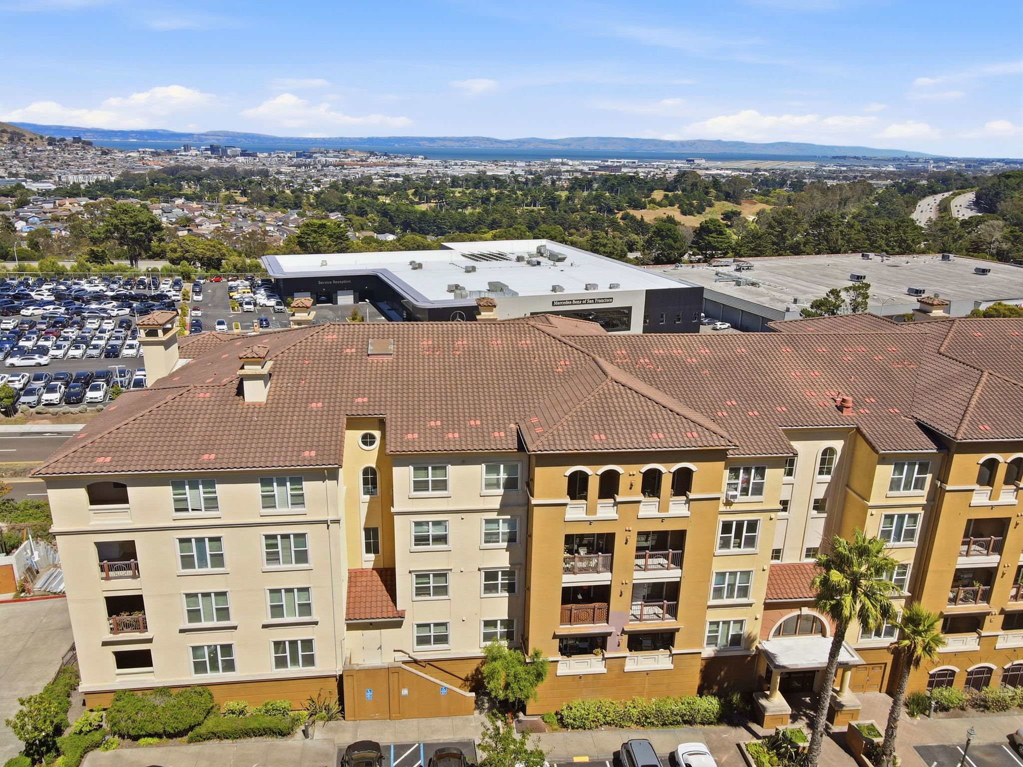 027_F8_AERIAL_2210 Gellert Blvd 5301