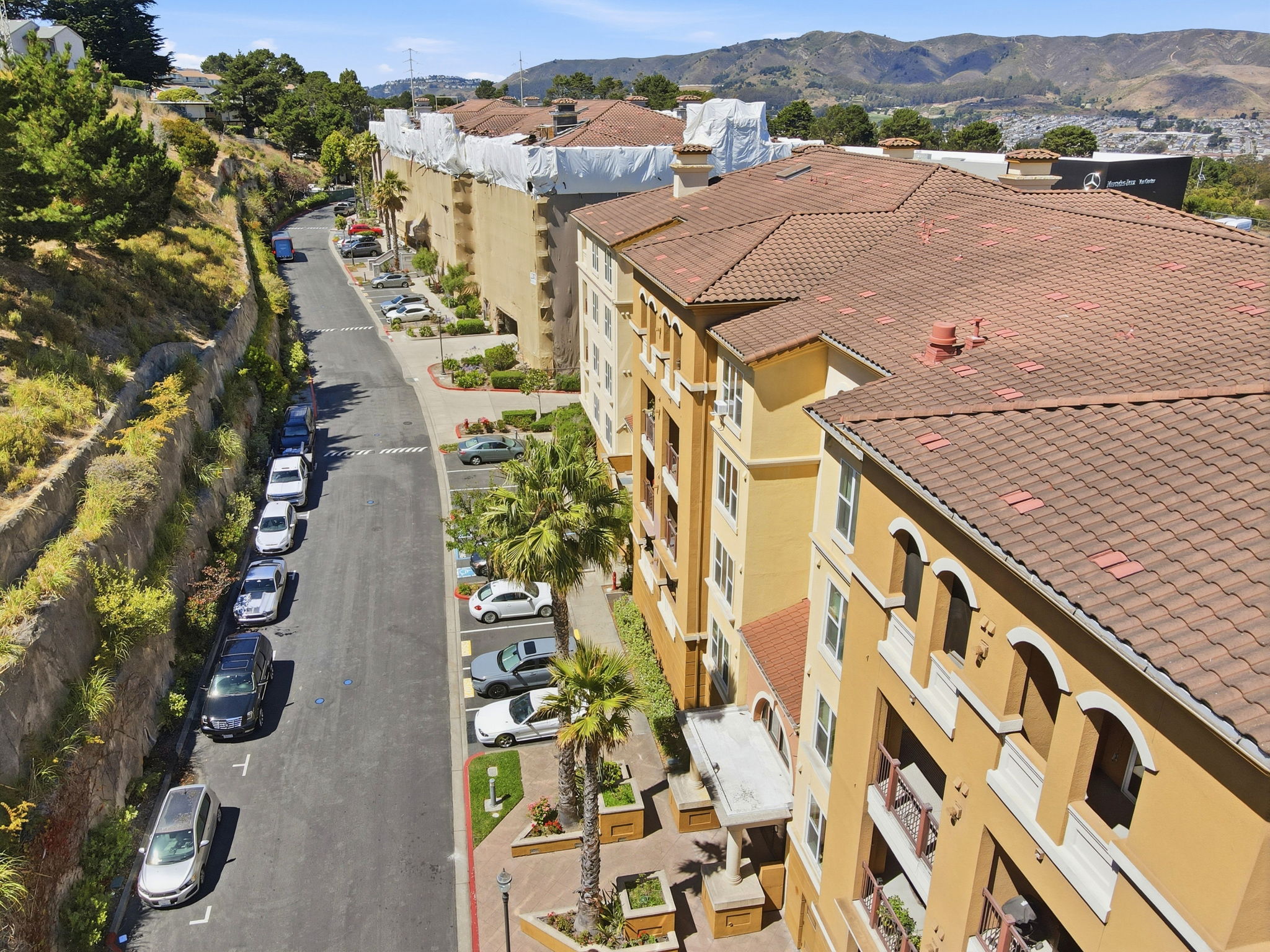 033_F8_AERIAL_2210 Gellert Blvd 5301