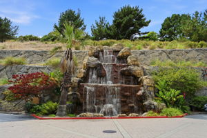 042_F8_2210 Gellert Blvd 5301