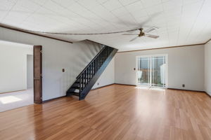 010_F8_2210 Greenwich Ct