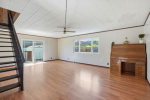 011_F8_2210 Greenwich Ct